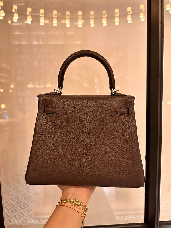  Refined tote bag front view 7