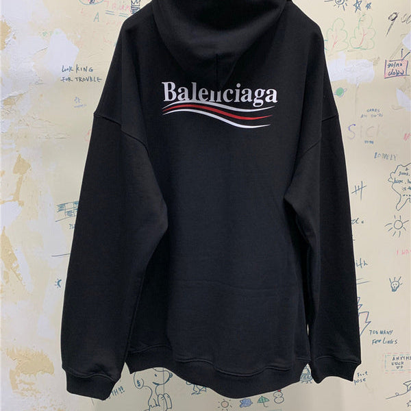Three-quarter angle view of Balenciaga luxury piece style No.426