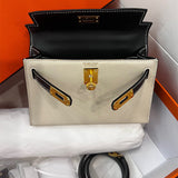  Chic shopper bag carried on shoulder