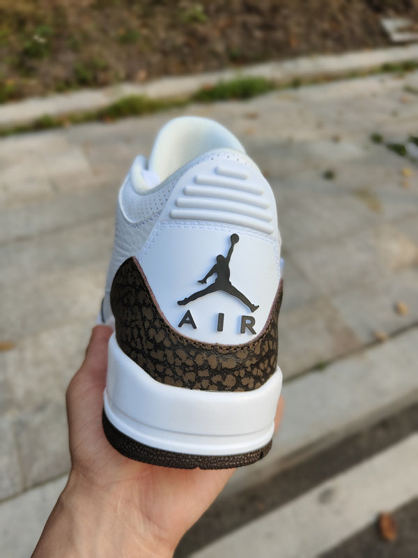 Nike Men's & Women's Signature Luxury Sneakers — Style 168 back view