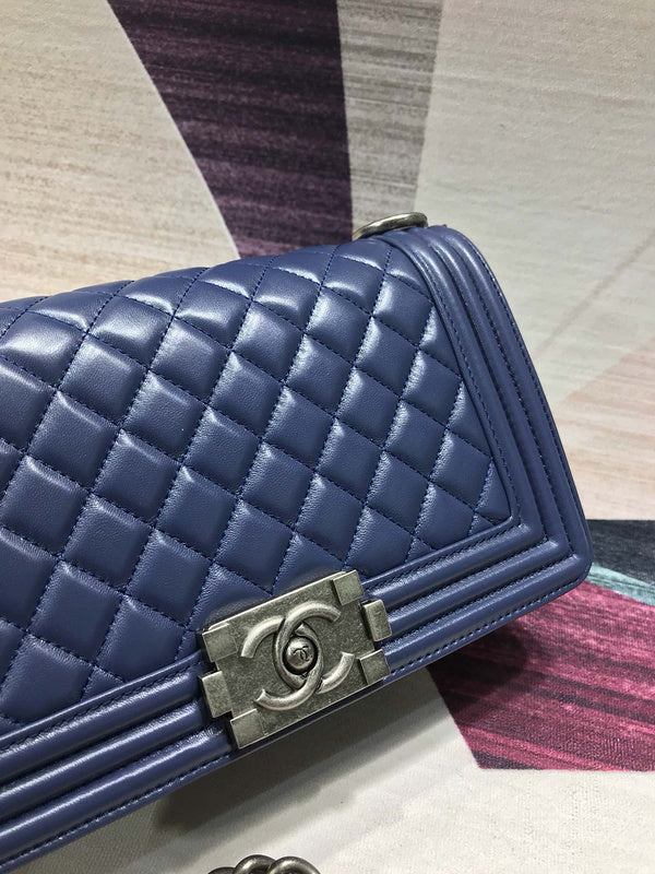  handbag, mid everyday style, image 8