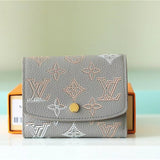  Minimalist carryall bag front view