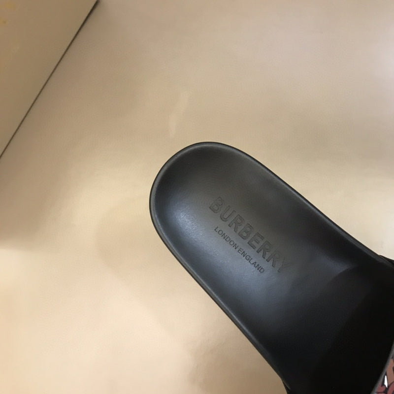 Burberry shoes Style 166 - side profile detail