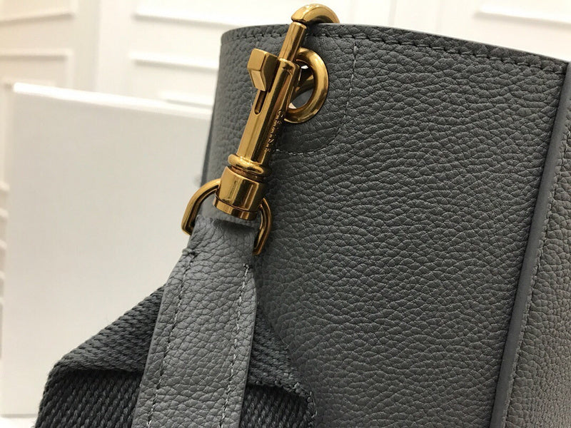 Top view of everyday-luxe classic women's handbag – women's premium purse
