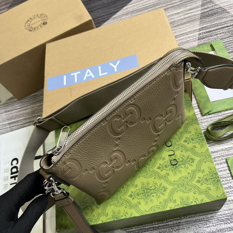 Handle and strap detail of signature everyday-luxe women's handbag – women's designer-style accessory