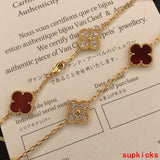 Full view of Van Cleef & Arpels unisex jewelry piece