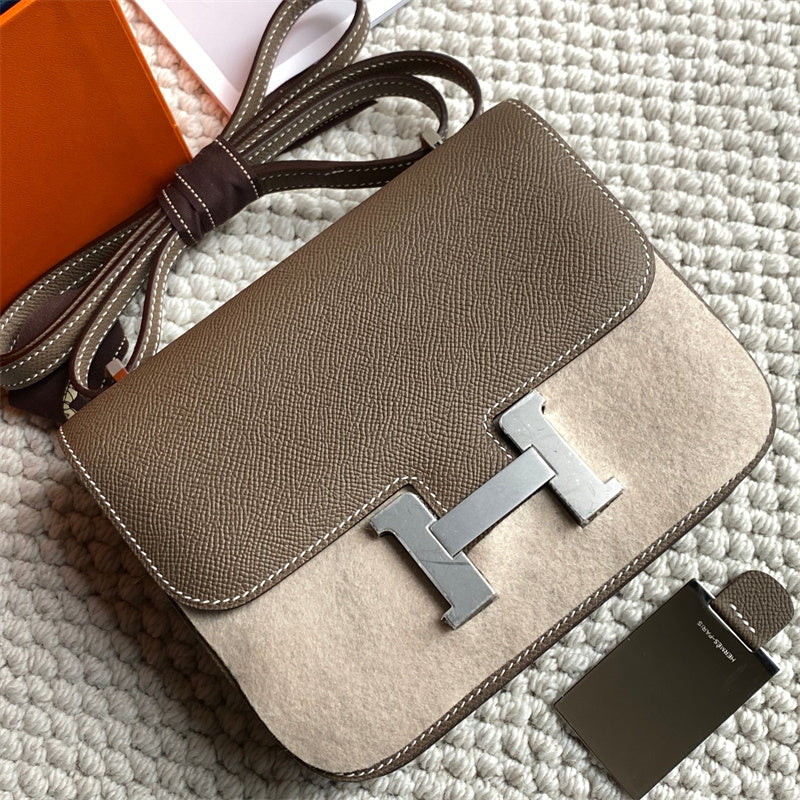 Close-up detail of streamlined bag design