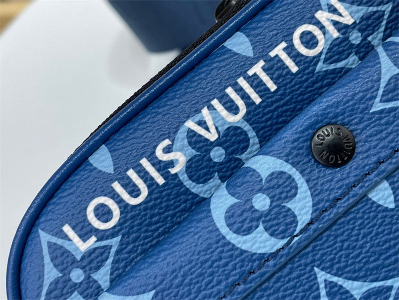  crossbody bag interior and compartment view 9