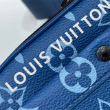  crossbody bag interior and compartment view 9