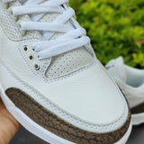 Nike Men's & Women's Signature Luxury Sneakers — Style 168 hardware detail
