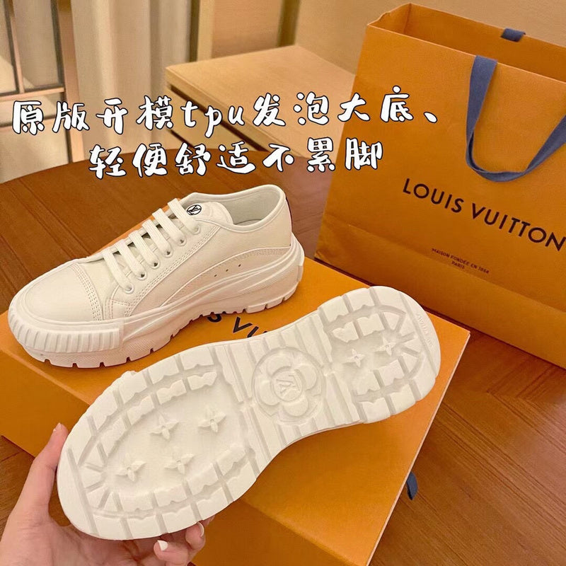 Louis Vuitton shoes Style 394 - side profile detail (alternate angle)