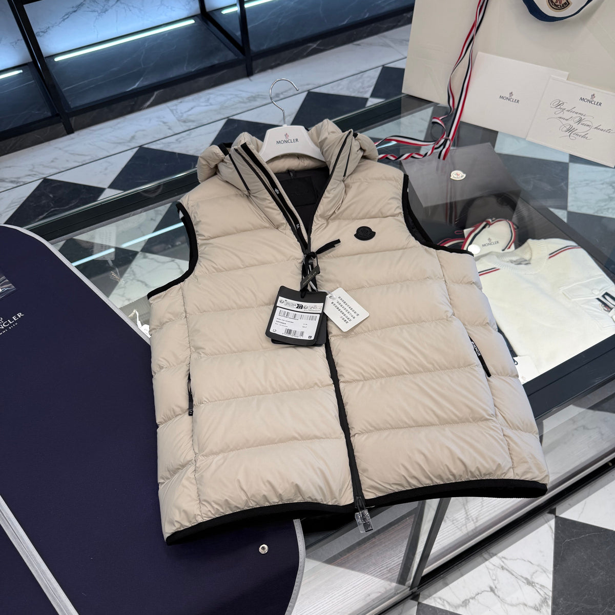 Vests? Monc Valmasque Vest Luxury Casual Designer Gilet