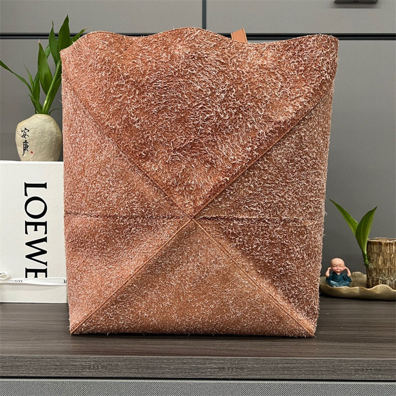 Ziva's Charm handbag – styled view (42cm*18cm*41cm)