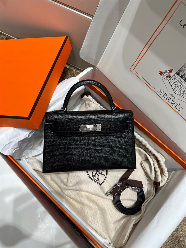  Understated structured bag front view