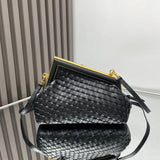 Ziva's Charm handbag – detail view (24cm*9cm*18cm)