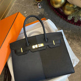  Curated shopper bag front view