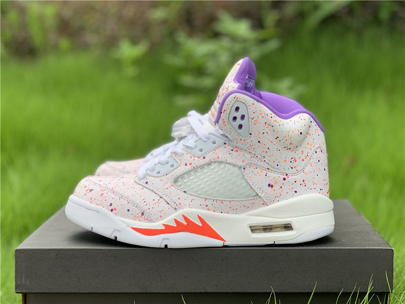 Nike Men's & Women's Designer Lifestyle Shoes — Style 104