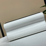  versatile handbag detail view showing craftsmanship 8