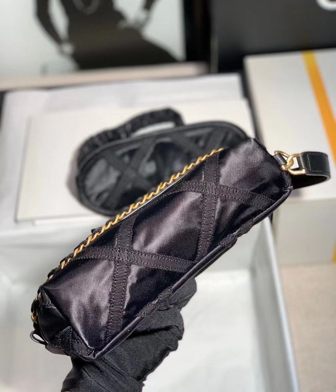  versatile purse view 5