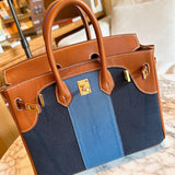  sleek shoulder bag detail view showing craftsmanship 14