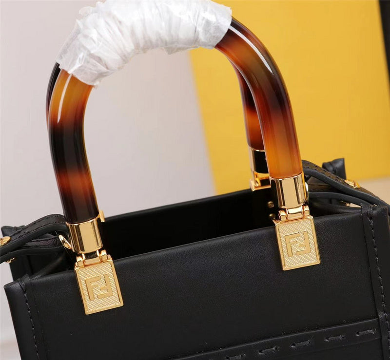 Ziva's Charm handbag – interior view (Standard Size)