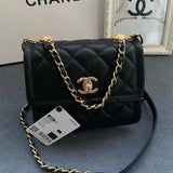 Zivas Charm Chic Craftsmanship Fashion Handbag (Signature Shape & Finish) – Close-Up Detail