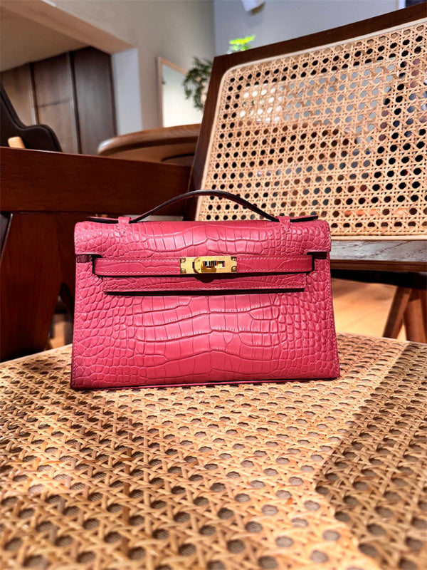 Contemporary handbag styled for everyday wear
