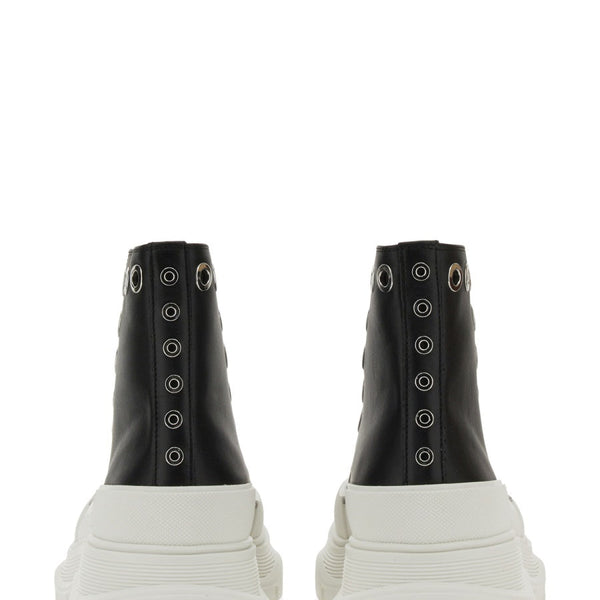 Alexander McQueen Shoes? Alexander Mcqueen Men Joey Sneaker With Eyelets Comfortable Everyday Designer Shoes