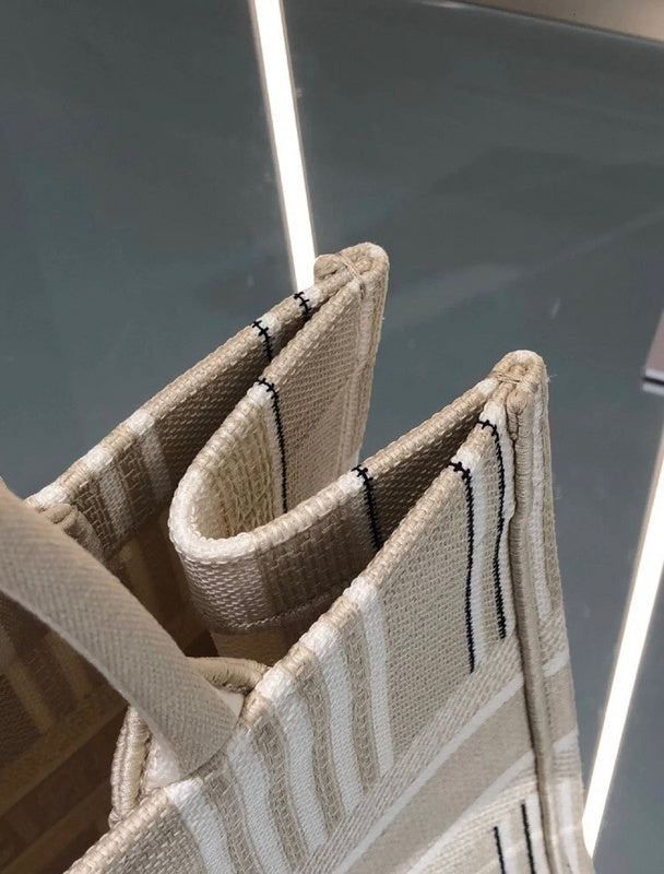 Back view of modern statement women's handbag – women's luxury accessory