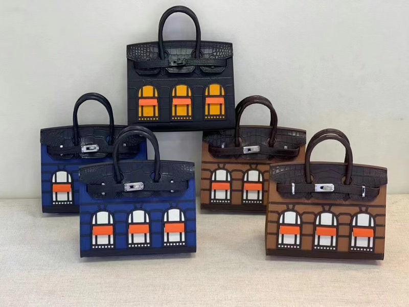 Minimalist bag shown from front angle