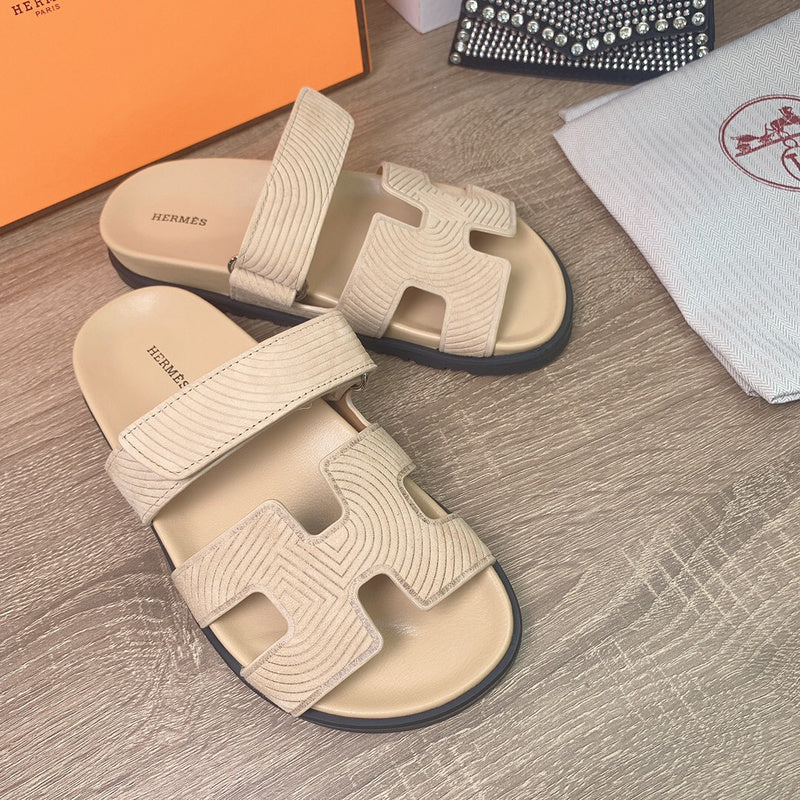 Hermes shoes Style 284 - interior and comfort detail