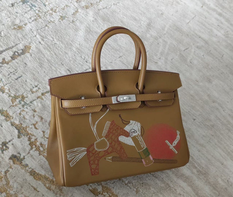 Side view of smart structured handbag