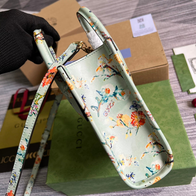 Front view of structured polished women's handbag – women's premium purse