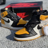 Nike Men's & Women's Luxury Fashion Trainers — Style 222 detail view
