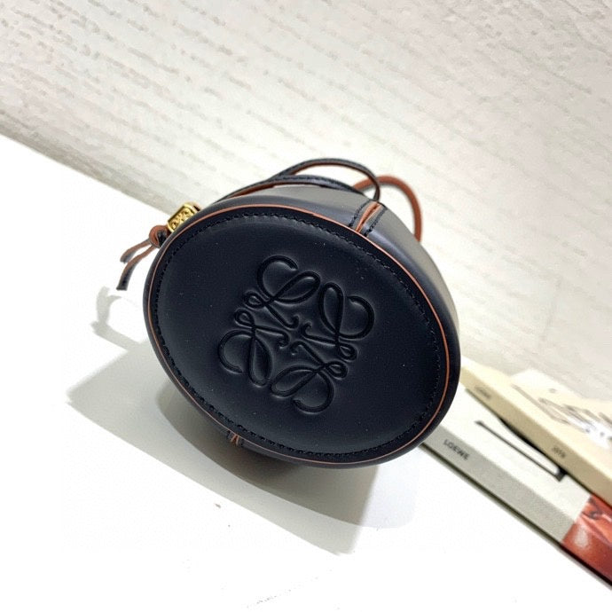 Ziva's Charm handbag – interior view (8.5cm*6.5cm*13cm)