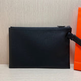  effortless crossbody bag styled with outfit 12