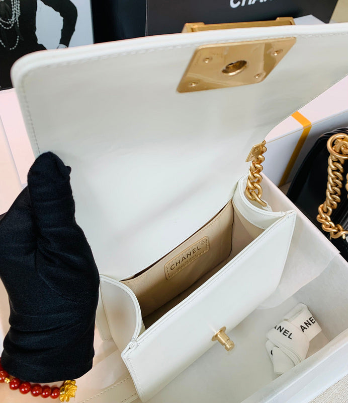  versatile purse view 9