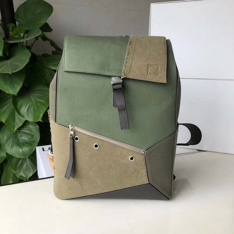 Ziva's Charm handbag – side angle view (33cm*44.5cm*16cm)