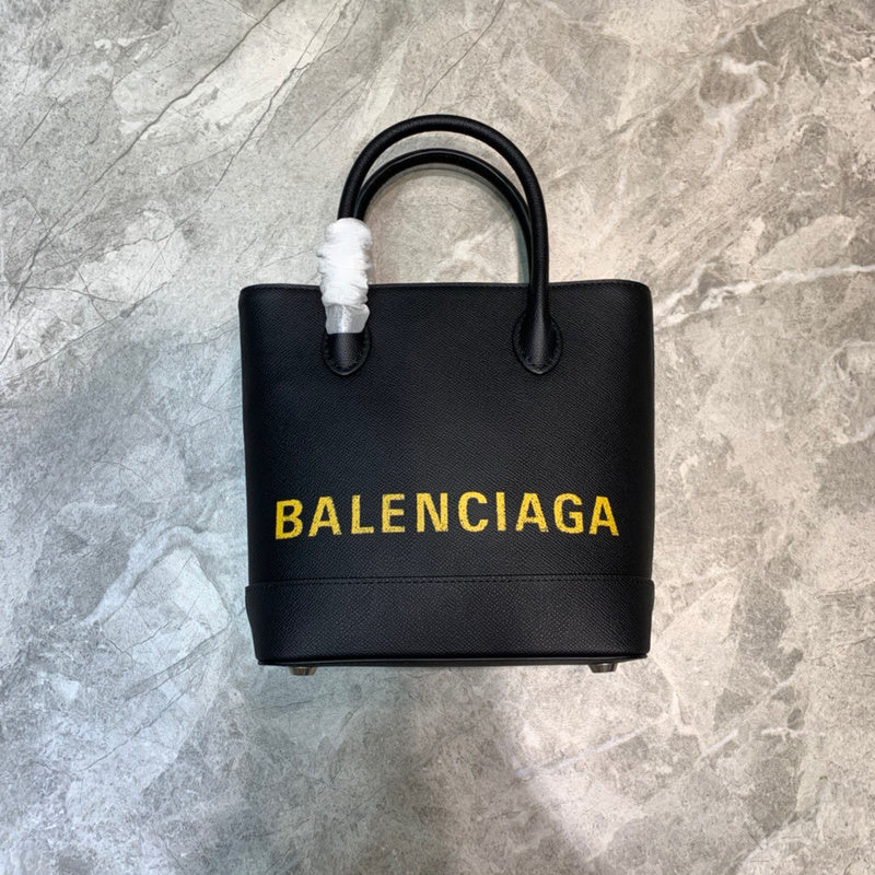 Refined Vegan Leather Handbag - Premium Craftsmanship Detailing | Women's Premium Handbag #914 - back view (image 4) of designer-inspired handbag
