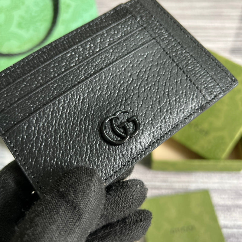 Side view of balanced structured handbag