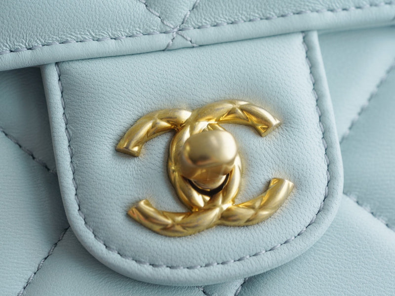  handbag, compact everyday style, image 9