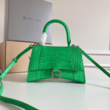 Zivas Charm Effortless Elegance Premium Handbag (Designer-Inspired Craftsmanship) – Angled View