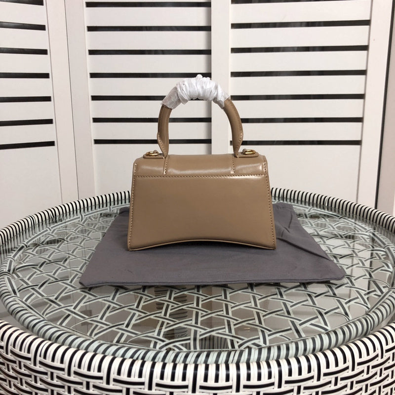 Interior view of modern sleek women's handbag – women's luxury accessory