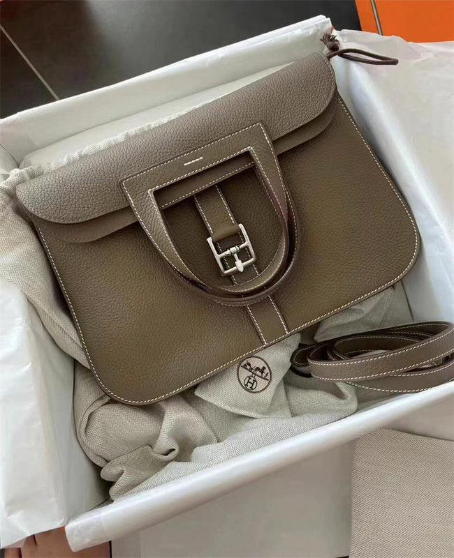  shopper bag interior and compartment view 27