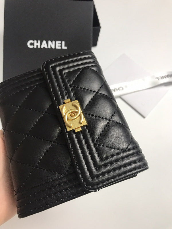 Zivas Charm Timeless Appeal Everyday Handbag (Thoughtfully Structured Design) – Full Silhouette