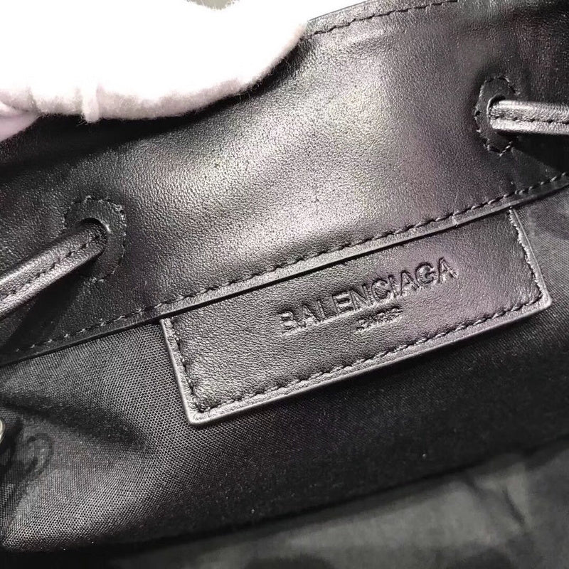 Modern Premium PU Leather Handbag - Modern Structured Build | Women's Designer-Inspired Purse #843 - alternate angle view (image 8) of designer-inspired handbag