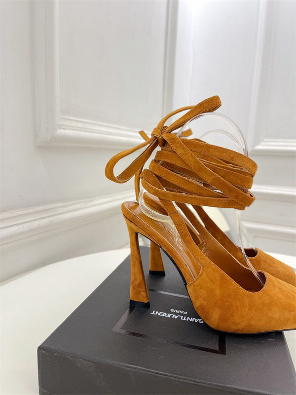 Front view of Saint Laurent luxury piece style No.083