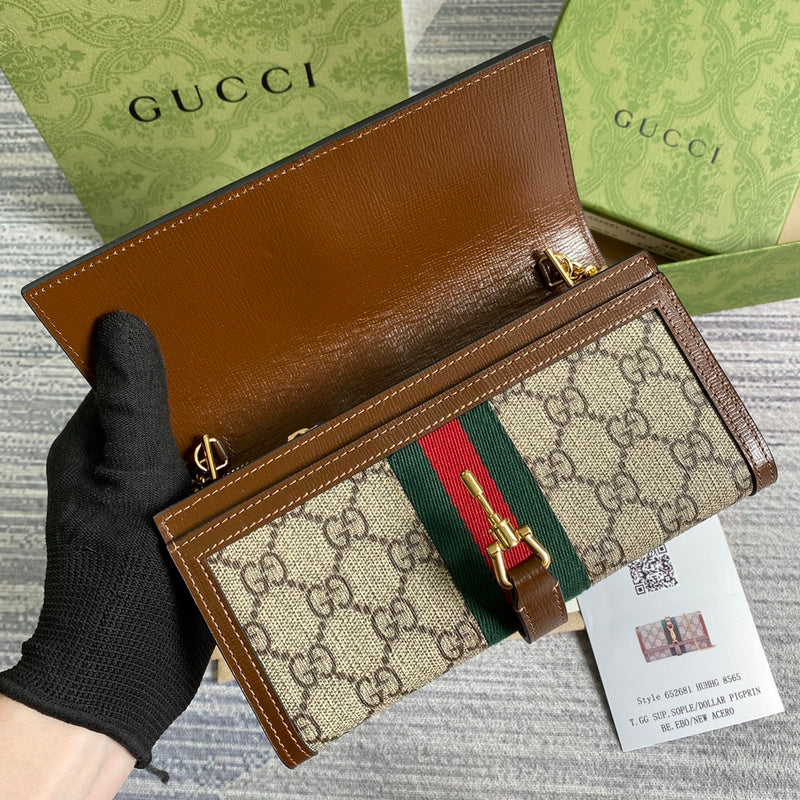 Interior view of premium elevated women's handbag – women's premium purse