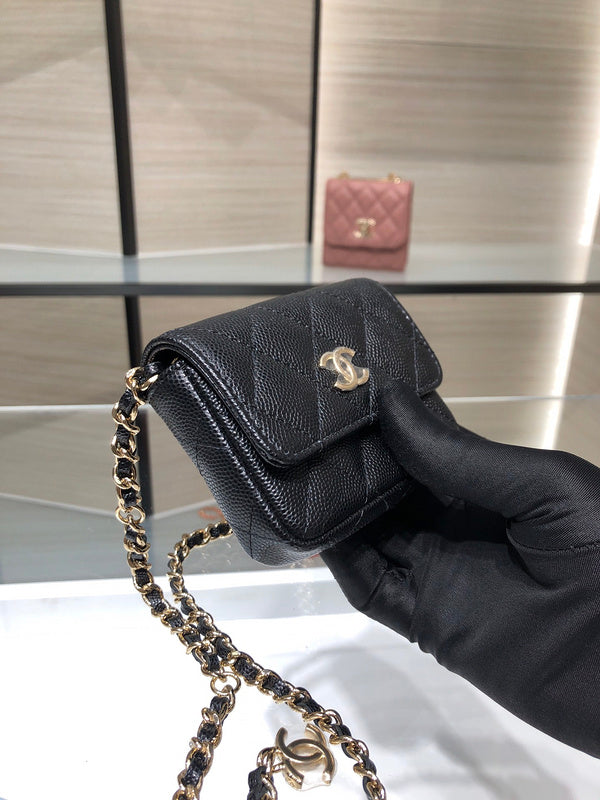  handbag, compact everyday style, image 4