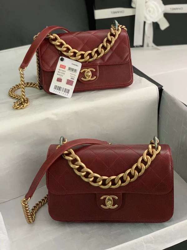 Zivas Charm Effortless Sophistication Designer Handbag (Thoughtfully Structured Design) – Side Profile